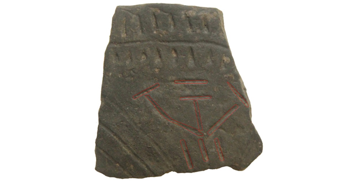 Menschliche Darstellung in Adorantenhaltung, 7000 Jahre alt, Unterfranken