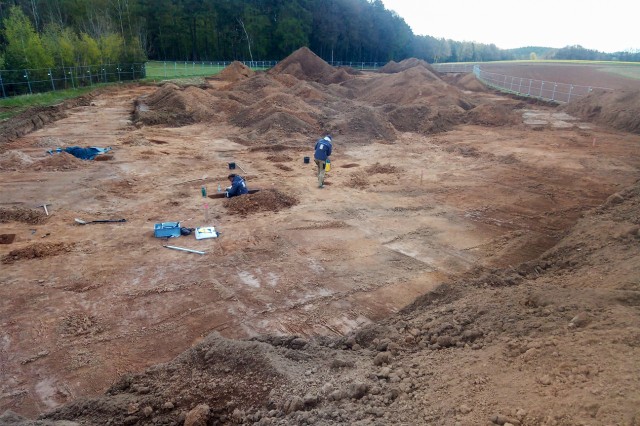 Ausgrabung im Westteil der Fläche, kurz vor Abschluss der Grabung